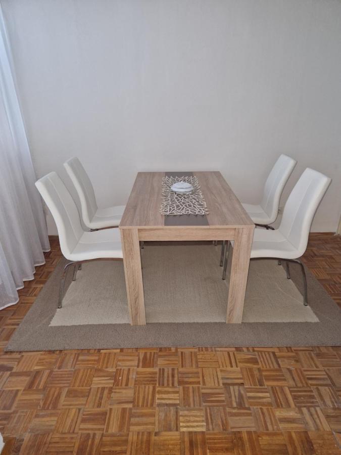 Bugojno Stan Apartment Bagian luar foto