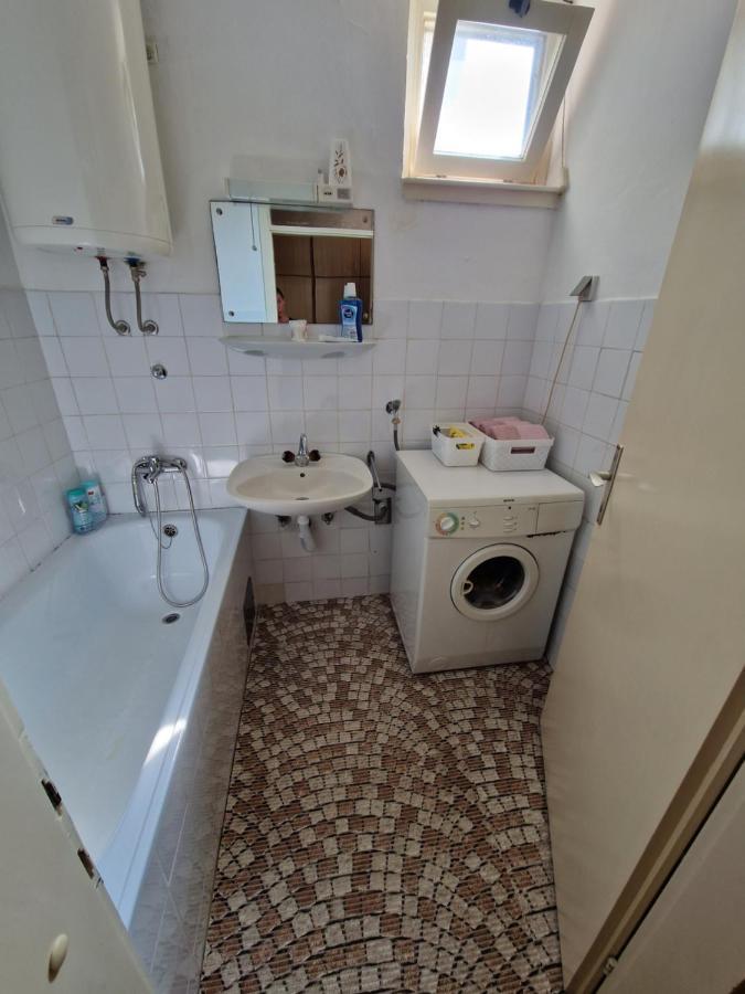 Bugojno Stan Apartment Bagian luar foto